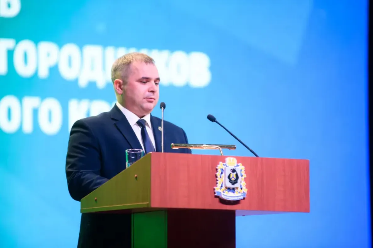 Павел Сторожук утверждён в должности министра сельского хозяйства Хабаровского края Павел Сторожук утверждён в должности министра сельского хозяйства Хабаровского края