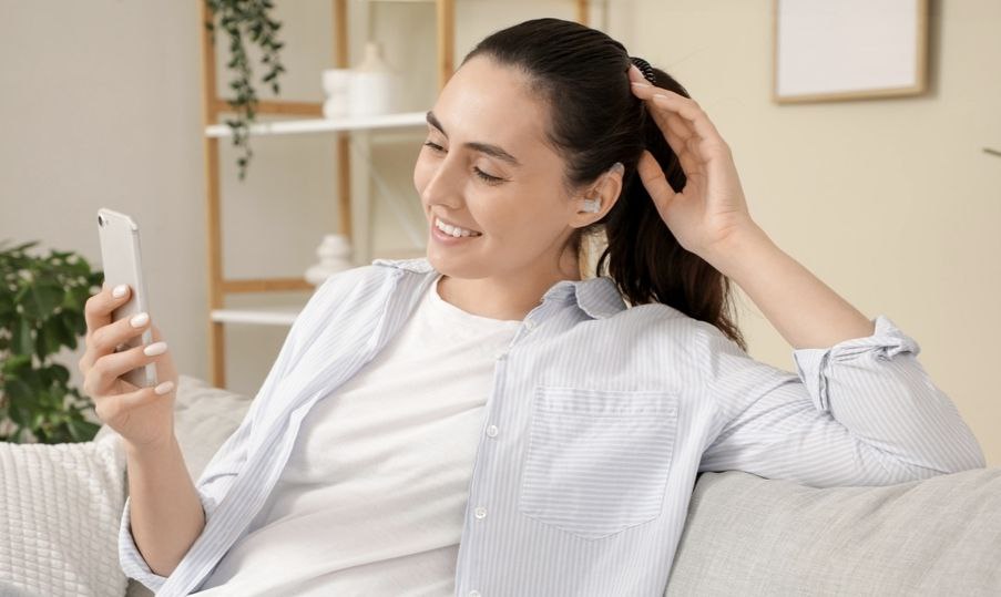 Жители Хабаровского края с нарушением слуха могут пользоваться голосовой связью