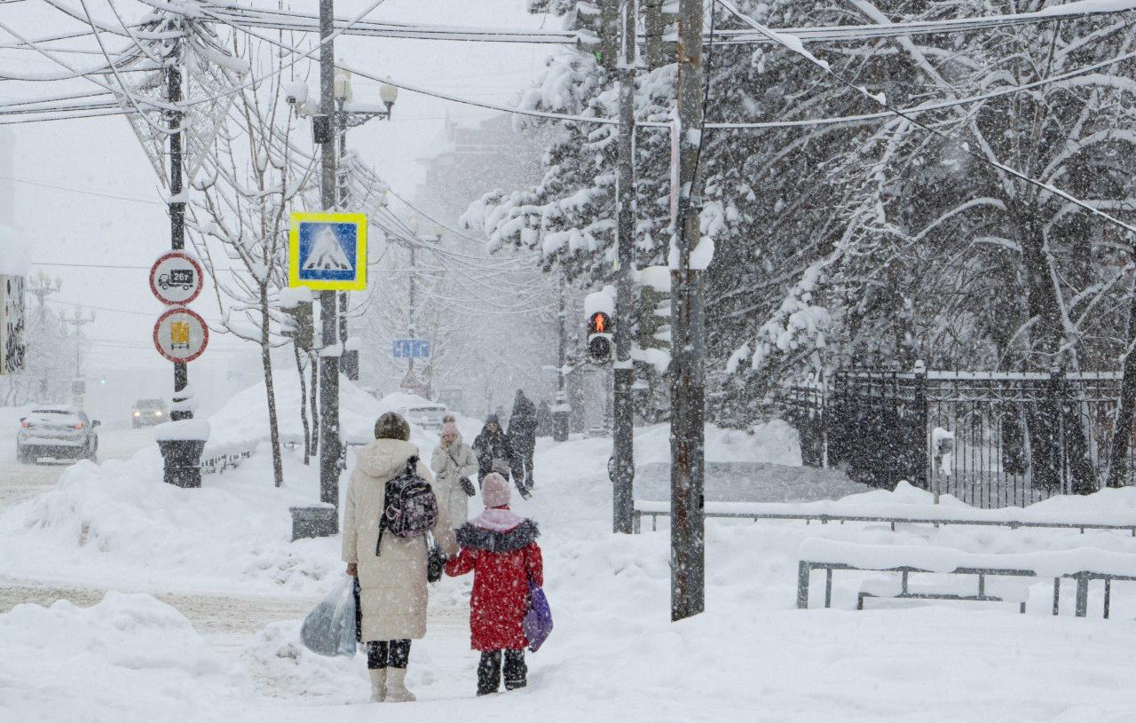 Весна в Хабаровском крае утонула в белых сугробах