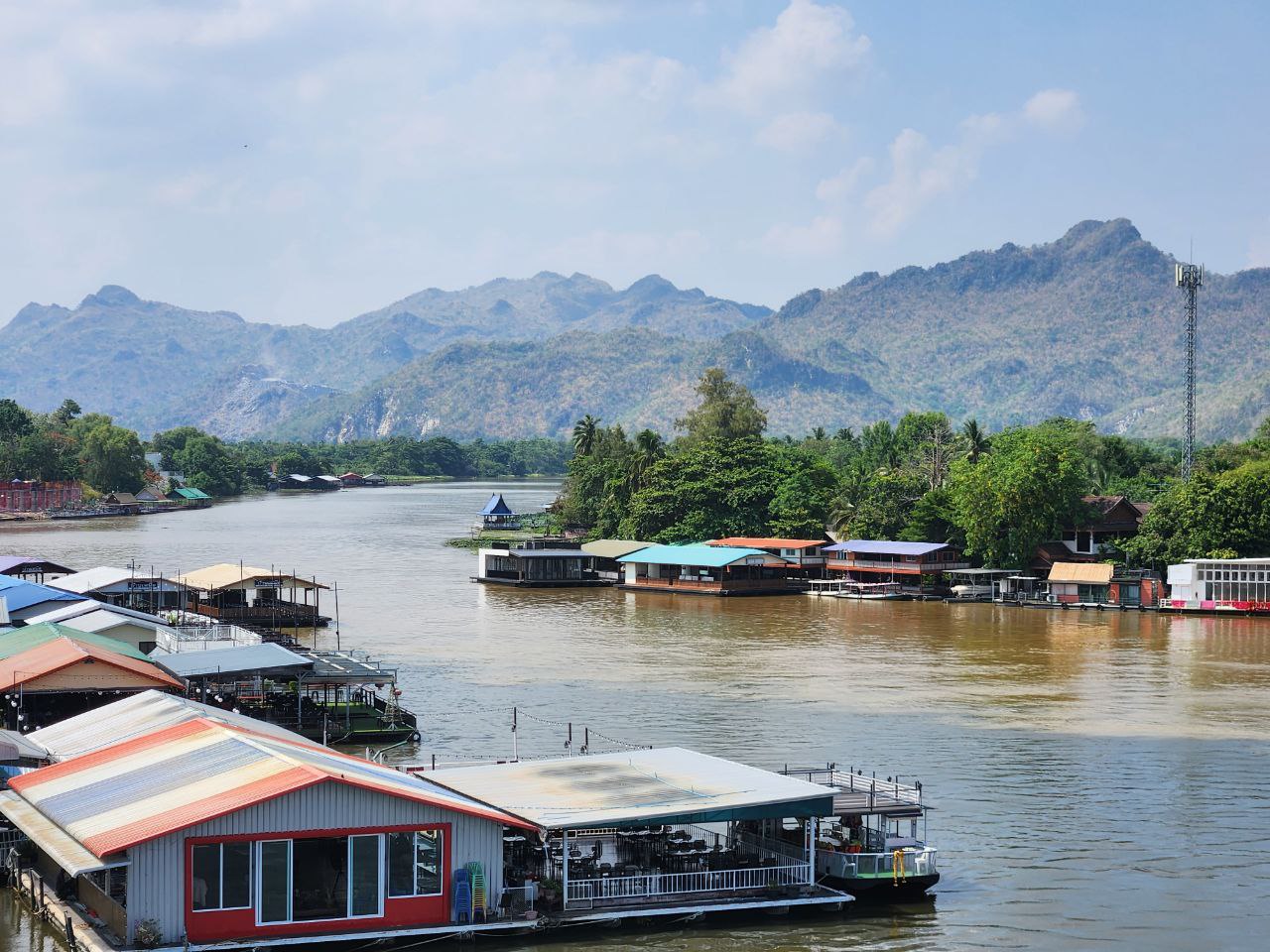 Хабаровчане зимой греются в странах Азии
