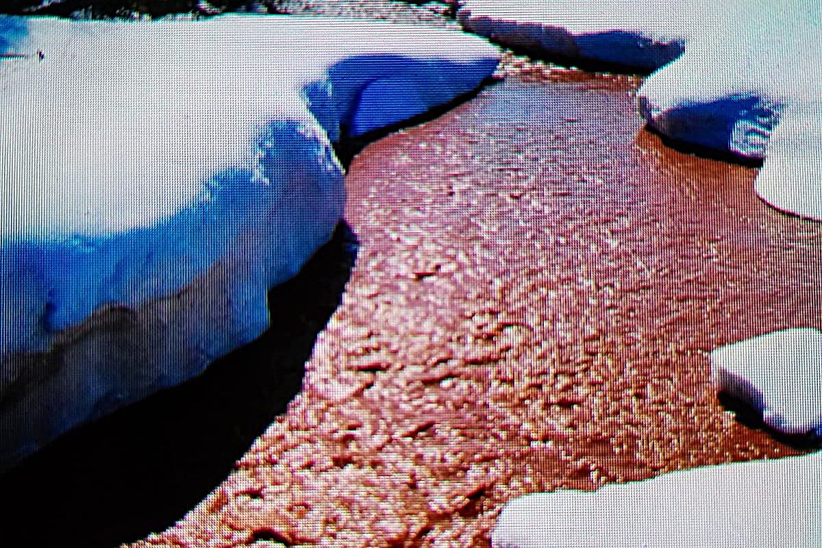 Жители Аяна в Хабаровском крае встревожены помутнением нерестовой реки