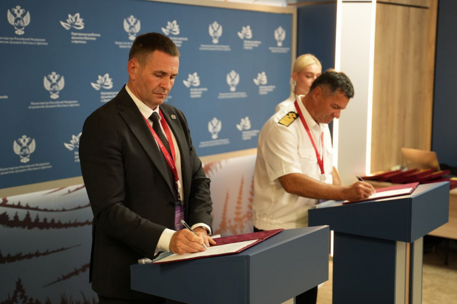 Итоги работы на ВЭФ-2025 подвели в правительстве Хабаровского края