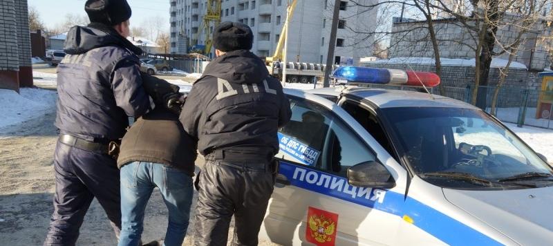 Семью из Комсомольска осудили за похищение человека и угон авто