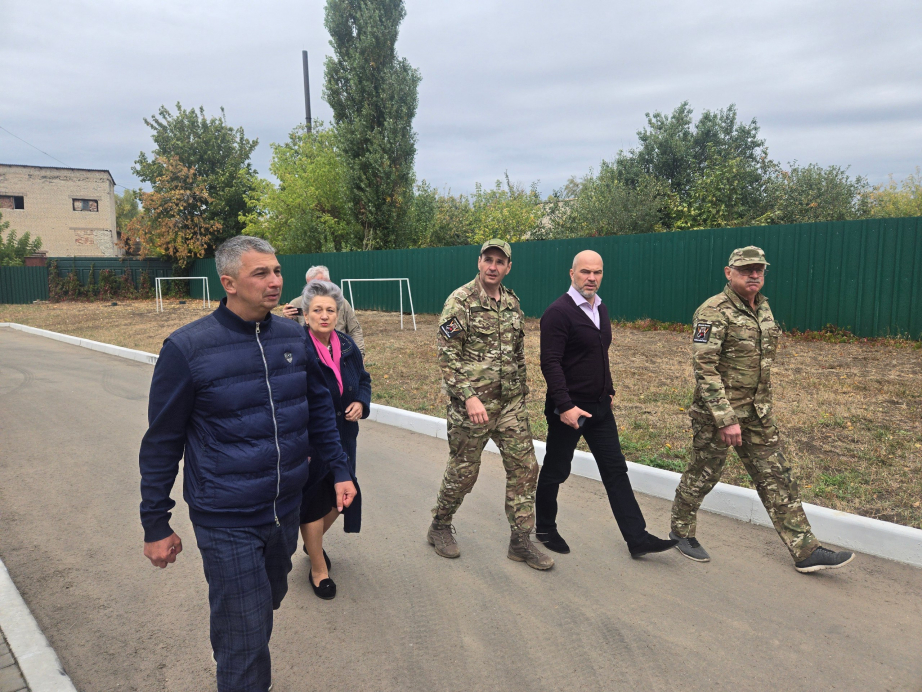 Дмитрий Демешин оценил восстановление подшефного города Дебальцево в ДНР