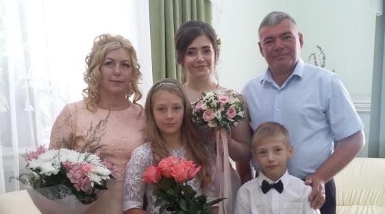 День семьи, любви и верности стал в России официальным праздником 