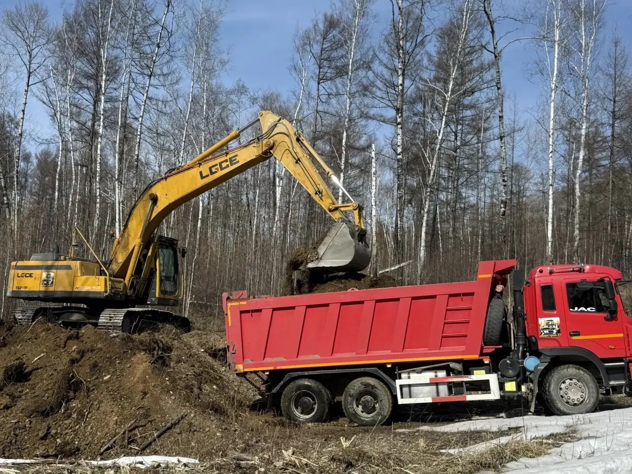 На автодороге Новый Ургал – Чекунда выявили новый повреждённый участок