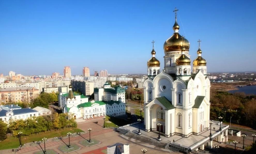 Пасхальные богослужения 12 апреля пройдут во всех храмах Хабаровской епархии