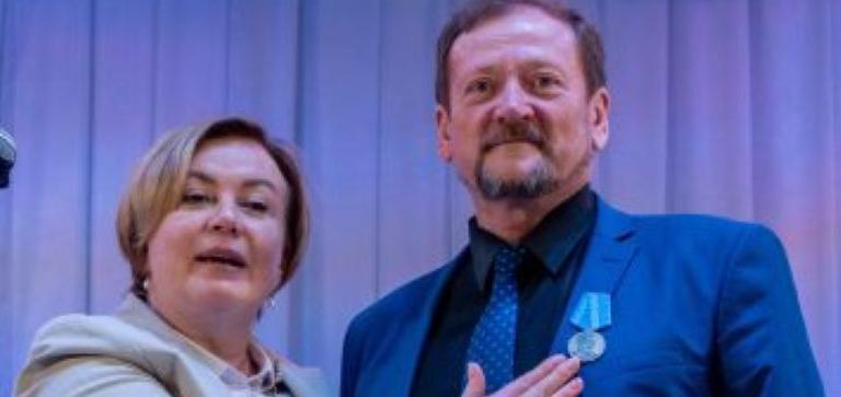 Хабаровчанин Александр Петрынин награждён медалью Макаренко 