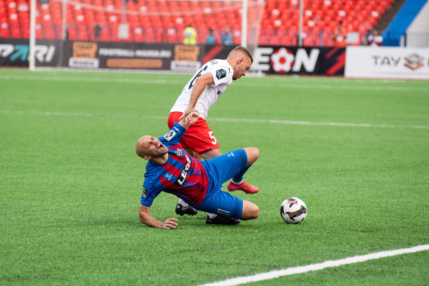 «СКА-Хабаровск» на домашнем поле проиграл костромскому «Спартаку»