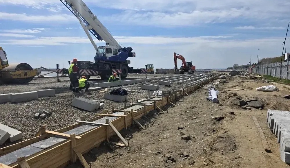 Благоустройство причальной стенки в Комсомольске-на-Амуре завершат в августе