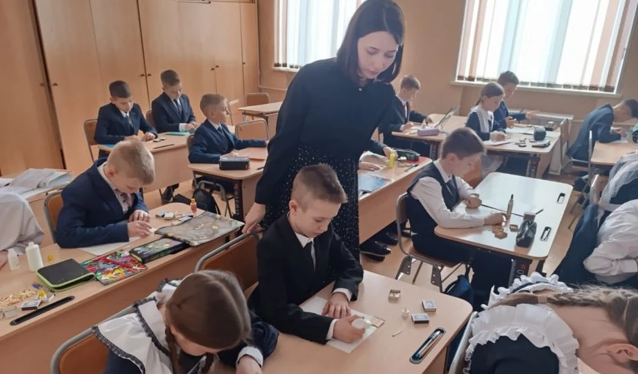 До 20 тысяч рублей в месяц станут получать педагоги-целевики в Хабаровском крае 