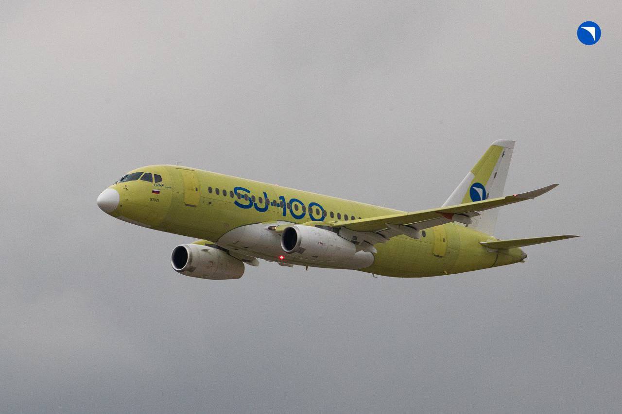 Обновлённый «Суперджет-100» испытали в режиме автоматической посадки