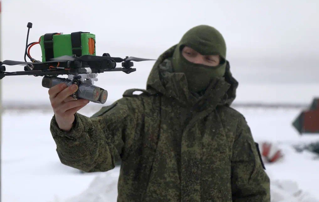 Хабаровчане заключают контракты на прохождение службы в новом роде войск