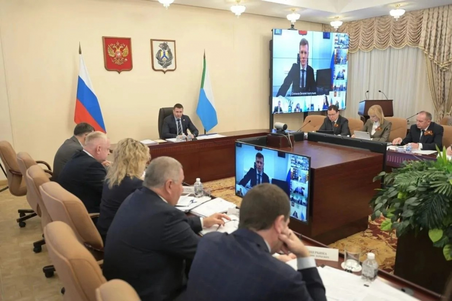 Дмитрий Демешин потребовал законодательно закрепить соцнагрузку застройщиков