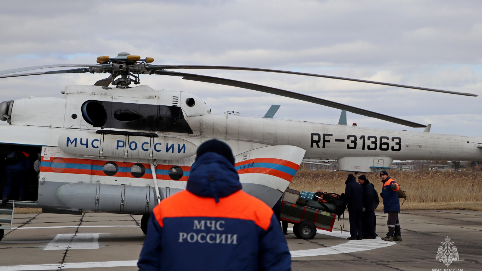 На островах Амура в Хабаровске выставлены пожарные посты МЧС