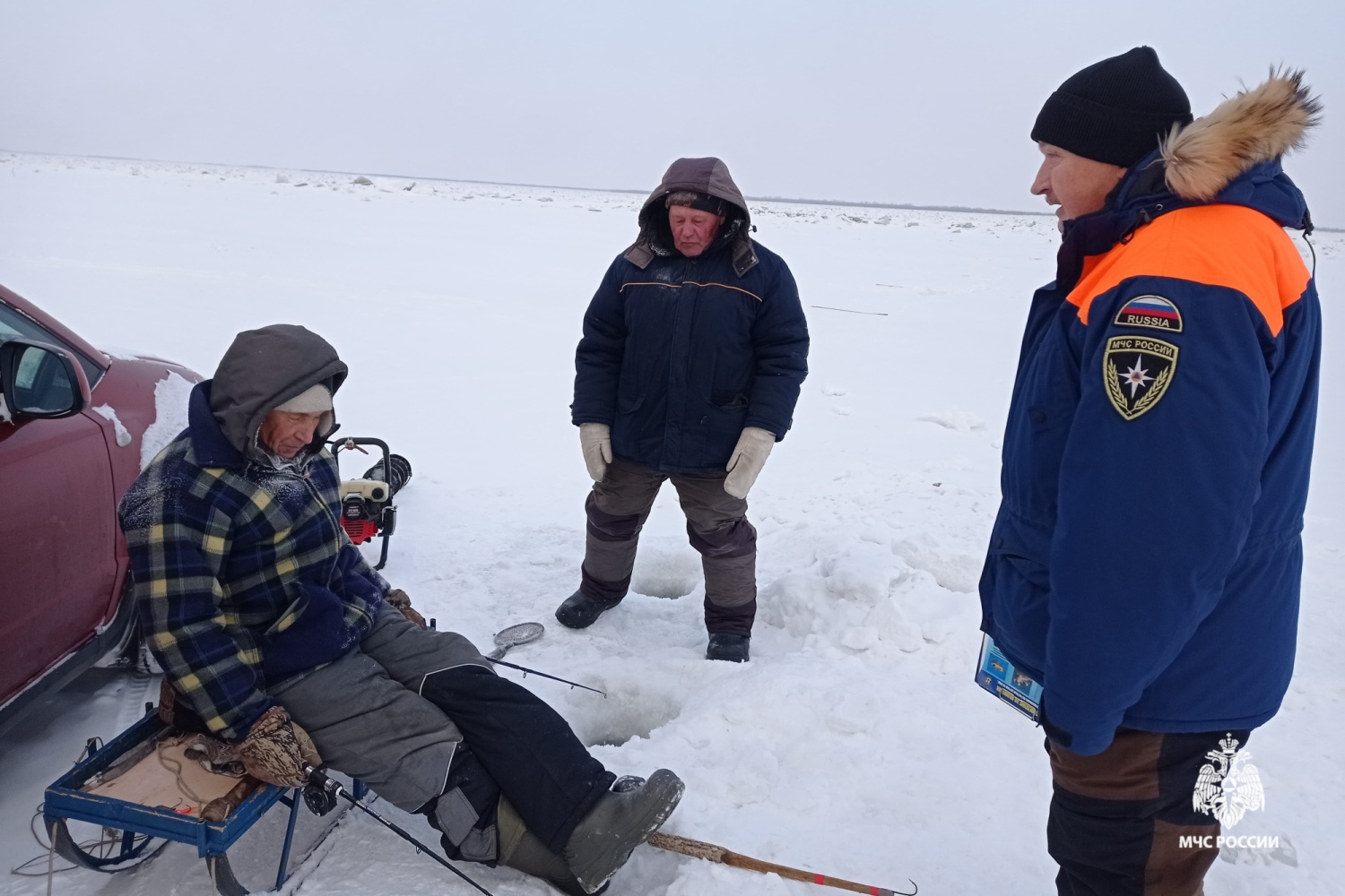 Лёд на Амуре у Хабаровска теряет прочность из-за потепления и снегопадов