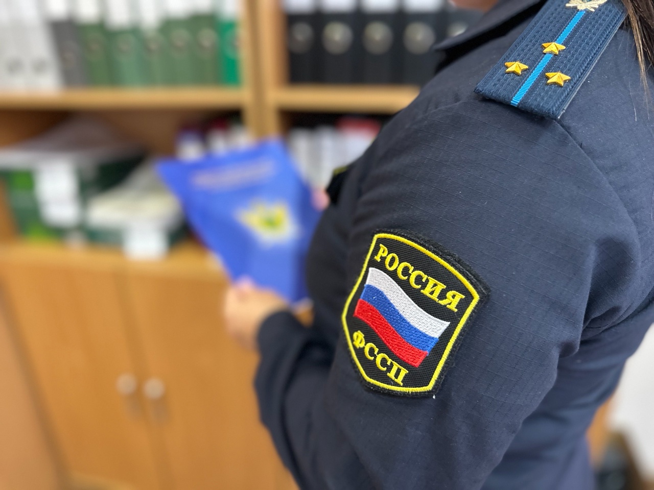 Тысячи должников в Хабаровском крае могут не пустить за границу на каникулы