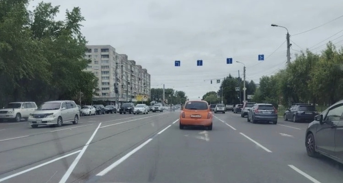 Полоса для поворота налево появилась на проспекте Ленина в Комсомольска-на-Амуре