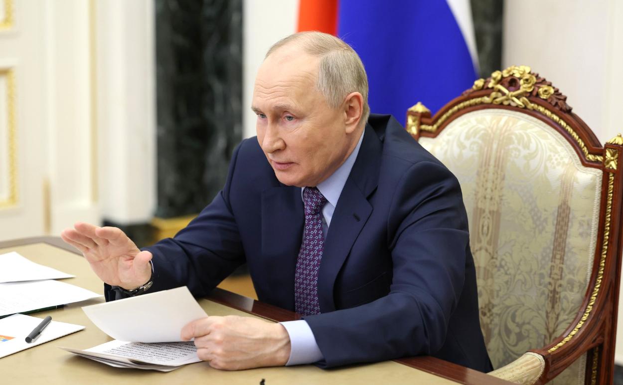 С 1 февраля в России проиндексированы более 40 соцвыплат – Владимир Путин