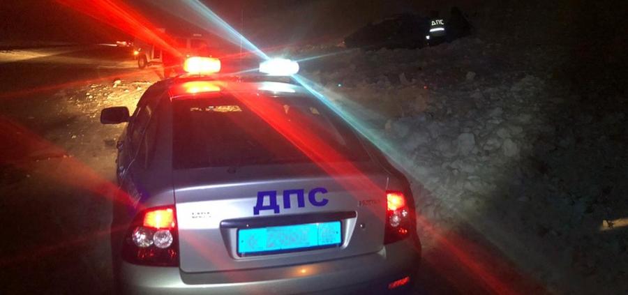 Автобус с 28 пассажирами съехал с дороги в кювет в Хабаровском крае