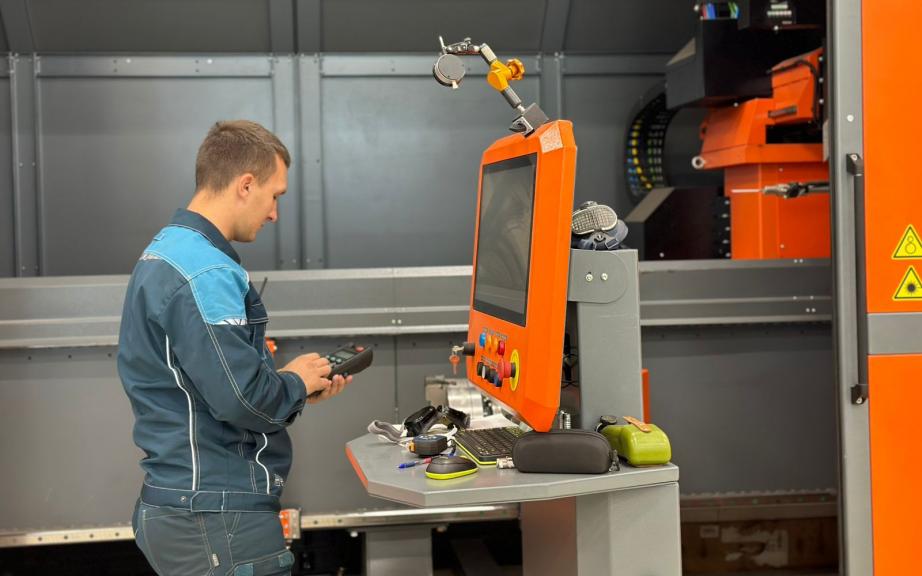 Будущих инженеров из ТОГУ в Хабаровске научат работе на станках с ЧПУ