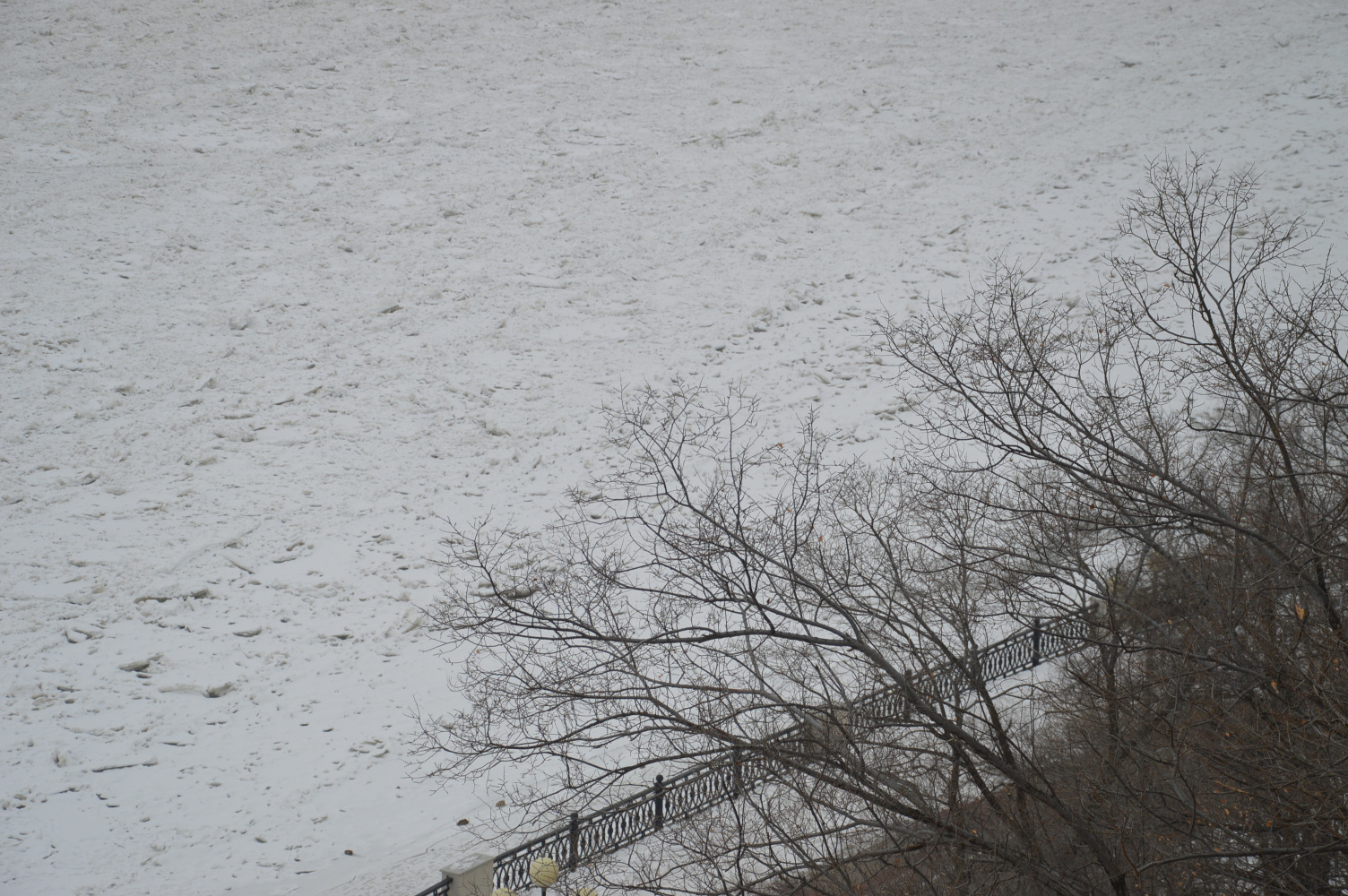 Реки Хабаровского края перешли в зимний режим