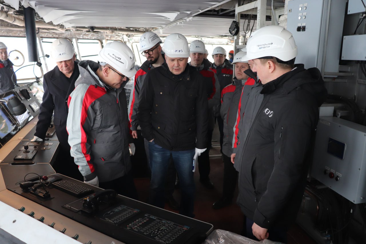 Комсомольские корабелы показали заказчику судно-спасатель «Керченский пролив»