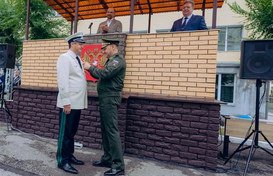 Депутат Закдумы Хабаровского края удостоен медали за поддержку участников СВО