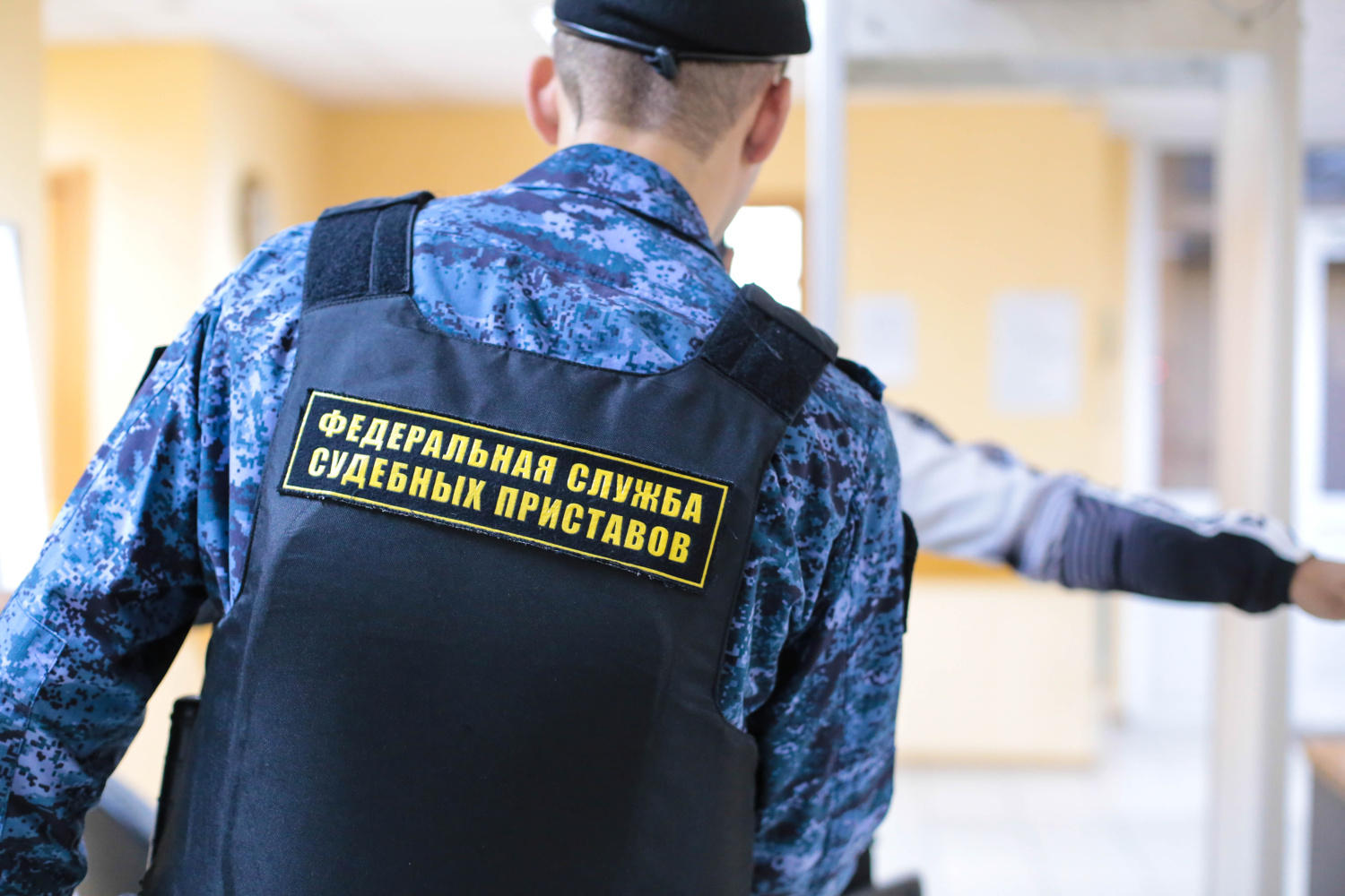 Хронический должник по алиментам из Хабаровского края проведёт 5 суток под арестом