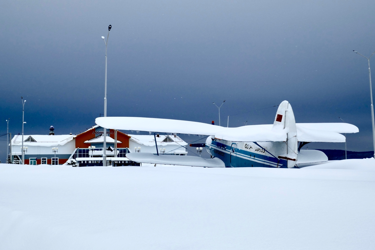Весенний снегопад парализовал работу четырёх аэропортов в Хабаровском крае