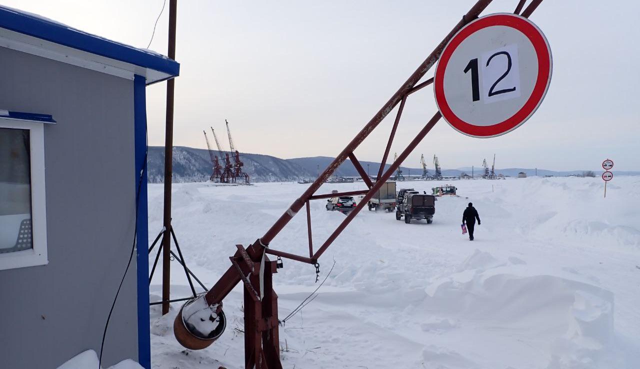 Грузоподъёмность ледовой переправы в Николаевске увеличена до 12 тонн
