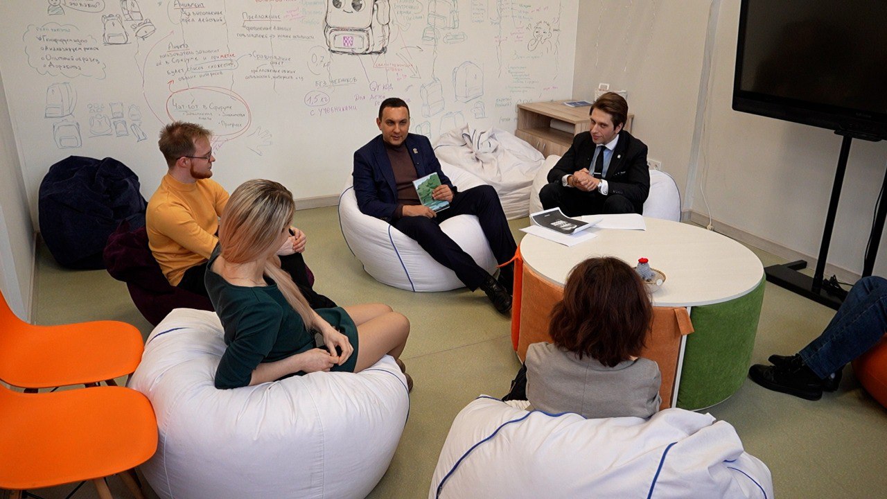 Максим Иванов - депутат ГД: «Креативные хобби должны превращаться в рабочие места»