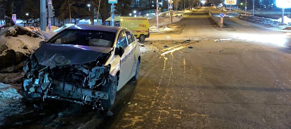В ДТП со скорой помощью в Хабаровске пострадали 4 человека