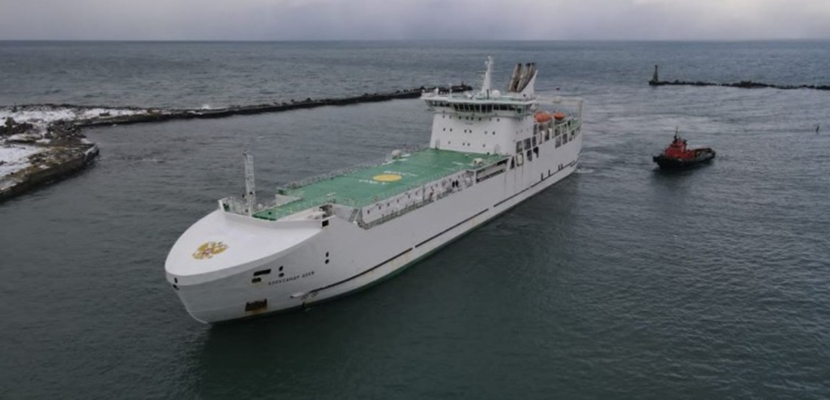 Паромная переправа Ванино – Холмск возобновляет работу