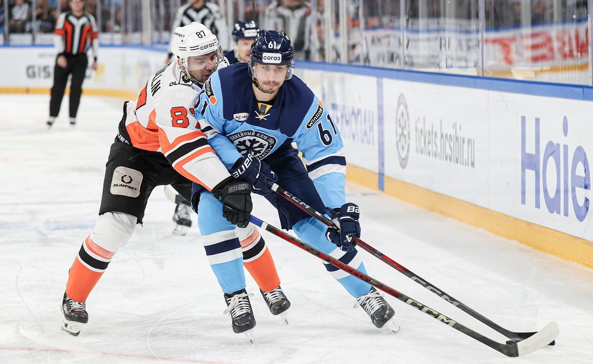 Новый сезон хабаровский «Амур» начнёт в Новосибирске 7 сентября