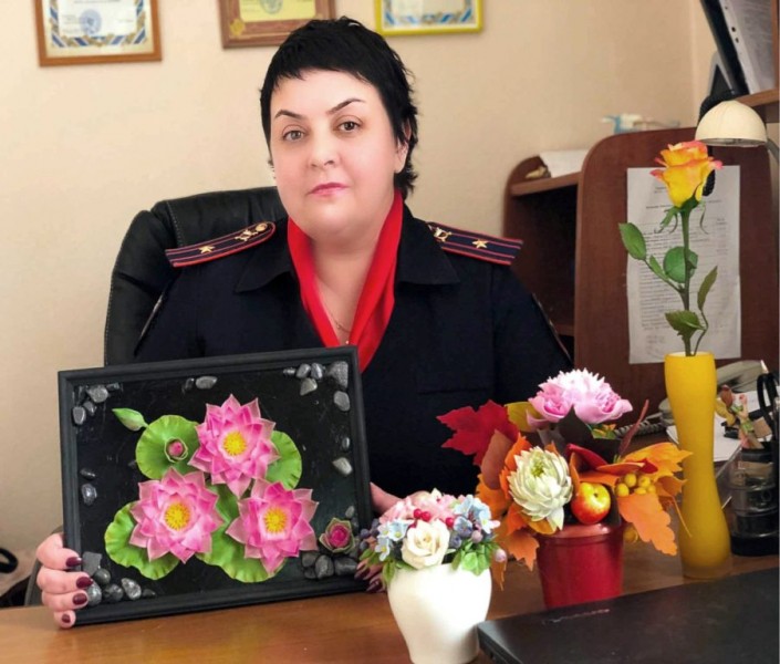 zhenshchinyvsegdazhenshchinykhabarovskiepolitseyskierasskazaliosvoikhkhobbi.jpg zhenshchinyvsegdazhenshchinykhabarovskiepolitseyskierasskazaliosvoikhkhobbi.jpg
