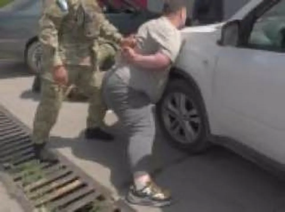 За провоз наркотиков в двигателе хабаровчанин проведёт в колонии 8,5 лет