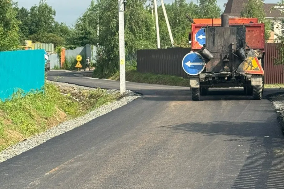 Дорожники привели в порядок улицы села Казакевичево в Хабаровском крае