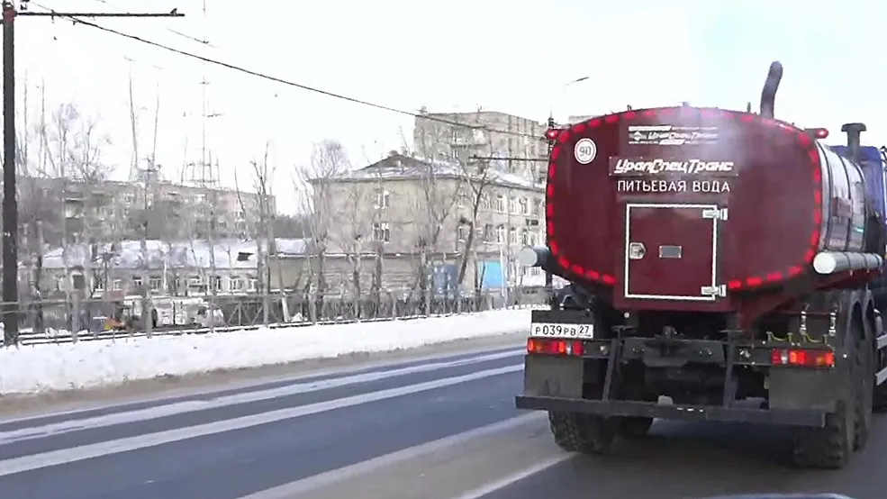Из Хабаровска через всю страну проедет водовозка для Дебальцево