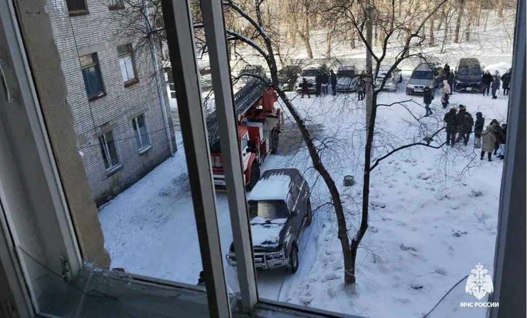 Пожарные полностью ликвидировали возгорание в больнице Комсомольска-на-Амуре