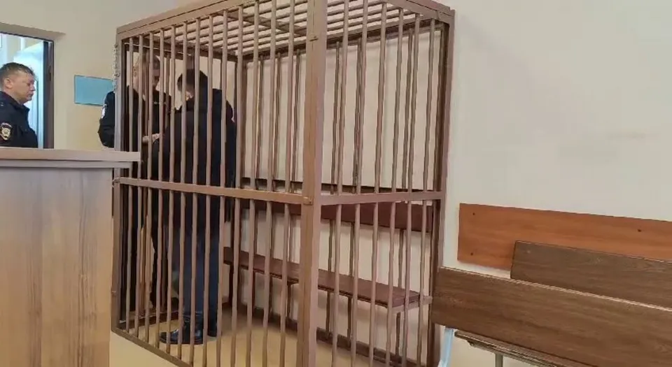 Бывшего чиновника управления дорог Комсомольска будут судить за взятку