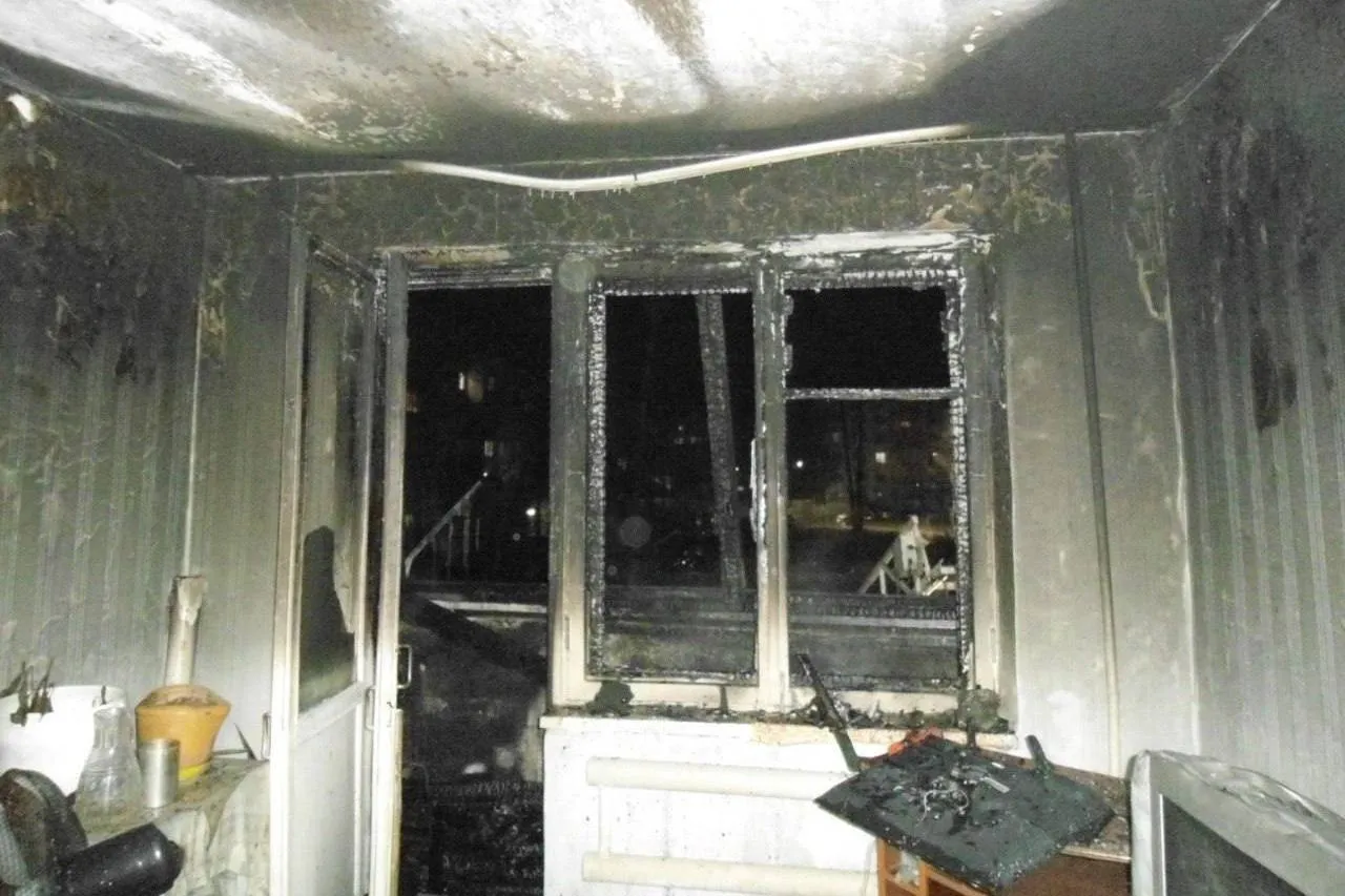 Участкового из Хабаровского района наградили за спасение человека при пожаре