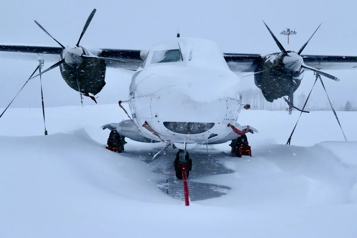 Снегопады опять корректируют работу аэропортов в Хабаровском крае