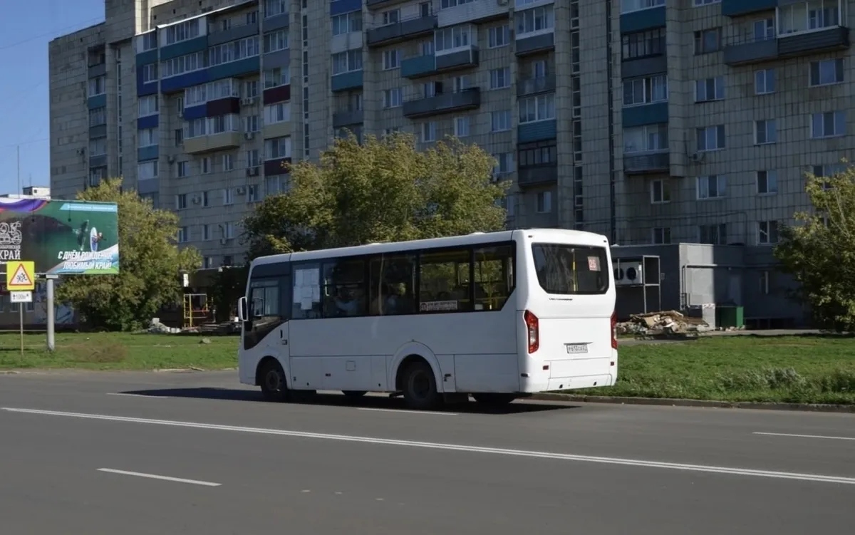 В Комсомольске-на-Амуре автобусным маршрутам № 8 и 12 найдут новых перевозчиков