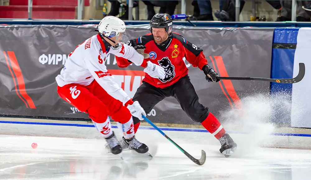 «СКА-Нефтяник» в домашнем матче обыграл «Енисей» 6:2