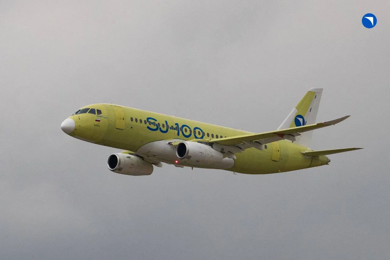 Обновлённый «Суперджет-100» испытали в режиме автоматической посадки