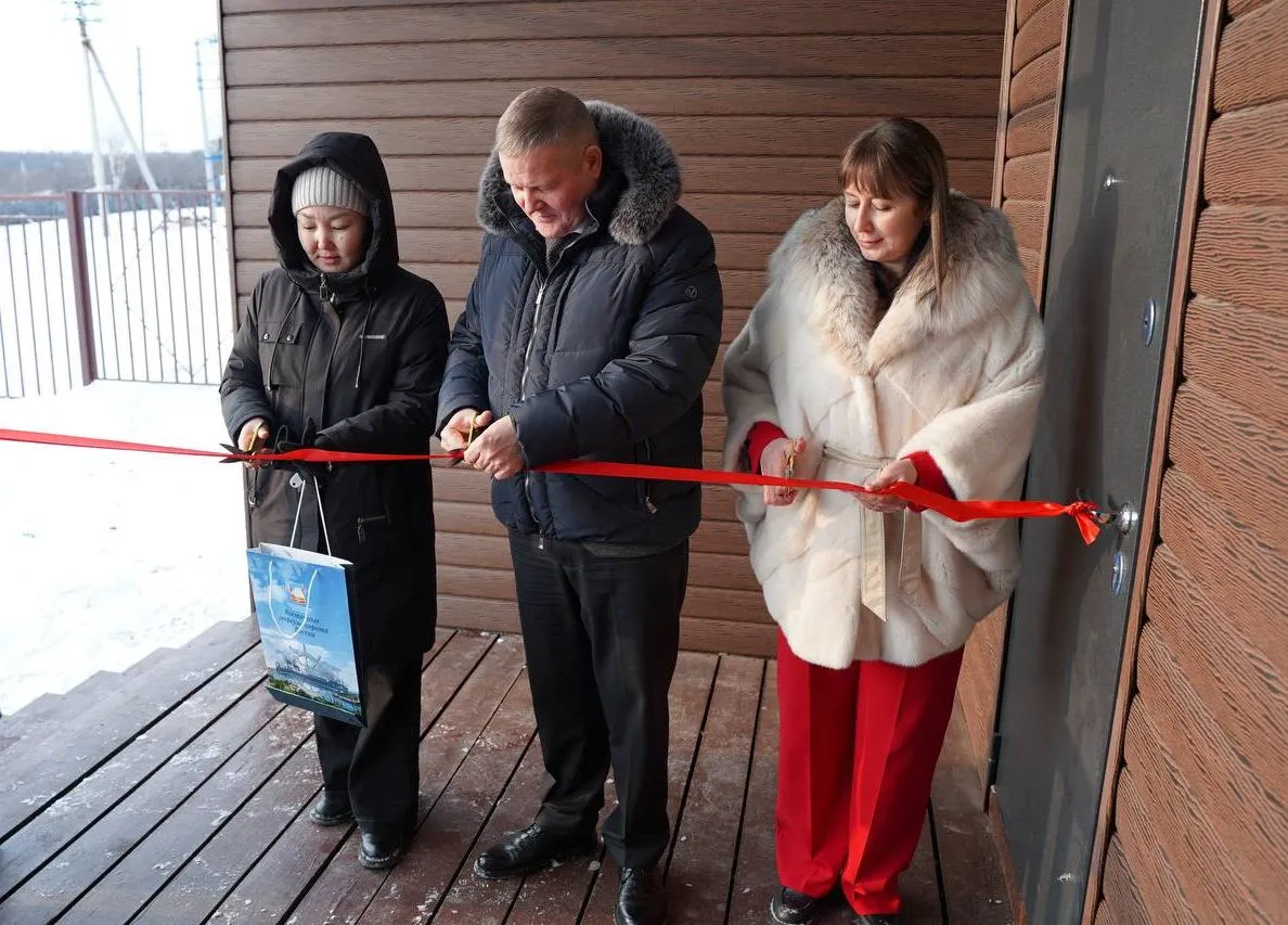 Новые дома для семей педагогов построили в Ванино