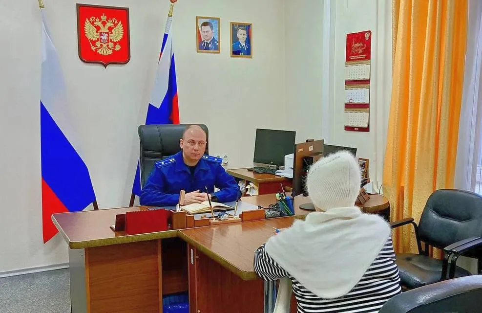 В Хабаровске банк вернул деньги жертве мошенников