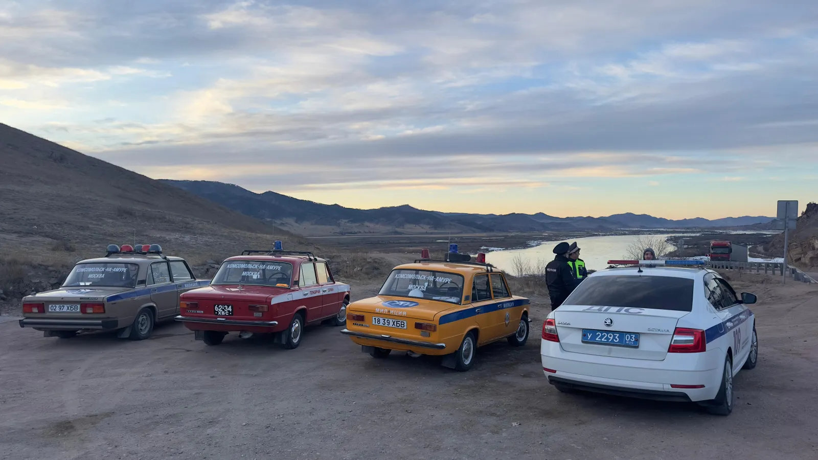 Автопробег в ретро-стиле из Комсомольска-на-Амуре преодолел полпути до Москвы