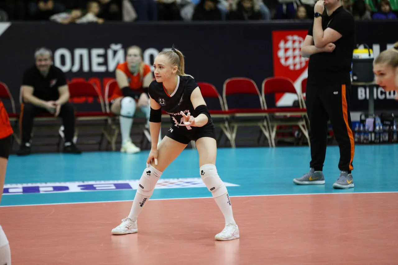 «Амурские Тигрицы» вышли на второе место в ЧР по волейболу